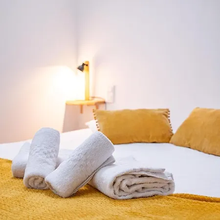 La Tisserande, Pratique Et Proche Du Puydufou Casa vacanze *